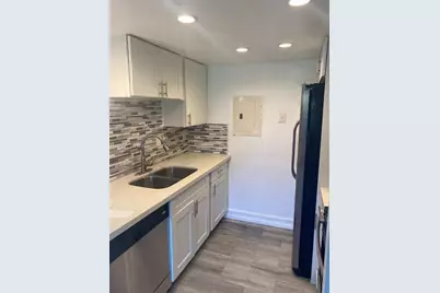 1089 N Benoist Farms Rd #107, West Palm Beach, FL 33411 - Photo 8