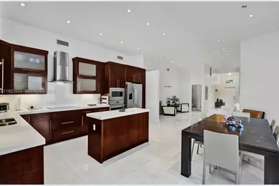 5907 NW 110th Ct, Doral, FL 33178 - Photo 26