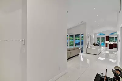 5907 NW 110th Ct, Doral, FL 33178 - Photo 8