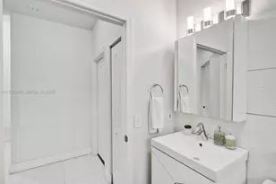 5907 NW 110th Ct, Doral, FL 33178 - Photo 16