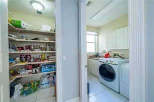 1547 Mariner Way, Hollywood, FL 33019 - Photo 20