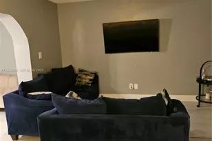 43 Spinning Wheel Ln, Tamarac, FL 33319 - Photo 4