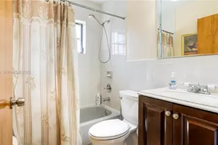 2549 W 72nd Pl, Hialeah, FL 33016 - Photo 20