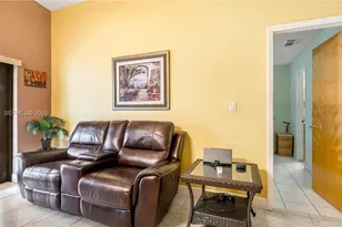 2549 W 72nd Pl, Hialeah, FL 33016 - Photo 32