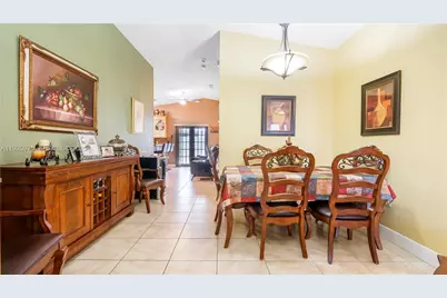 2549 W 72nd Pl, Hialeah, FL 33016 - Photo 14