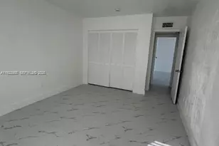 16215 NE 18th Ct, North Miami Beach, FL 33162 - Photo 14