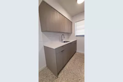 34 E 21st St #20, Hialeah, FL 33010 - Photo 4