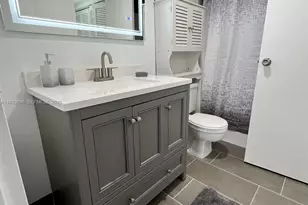 13499 Biscayne Blvd, North Miami, FL 33181 - Photo 26