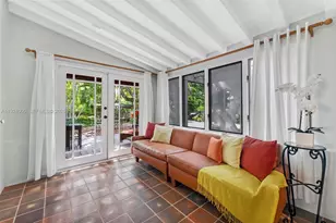492 NE 55th St, Miami, FL 33137 - Photo 12