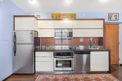 435 21st St #316, Miami Beach, FL 33139 - Photo 4