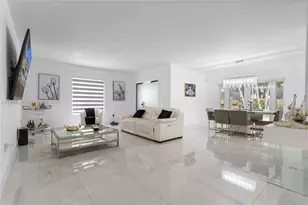 8740 NW 153rd Terrace, Miami Lakes, FL 33018 - Photo 8