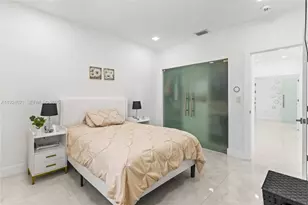 8740 NW 153rd Terrace, Miami Lakes, FL 33018 - Photo 46