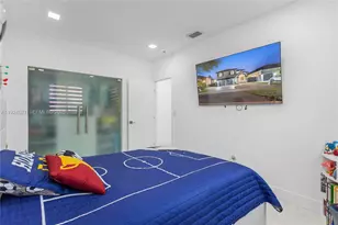 8740 NW 153rd Terrace, Miami Lakes, FL 33018 - Photo 48