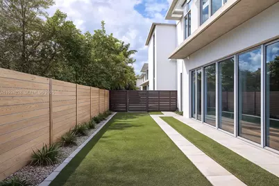 1105 SW 22nd Ter, Miami, FL 33129 - Photo 4