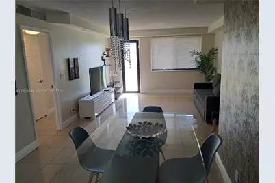 301 Golden Isles Dr #111, Hallandale Beach, FL 33009 - Photo 10