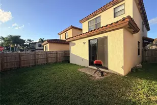 3736 NE 2nd St, Homestead, FL 33033 - Photo 12