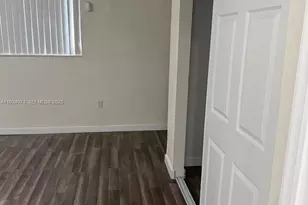 19810 Holiday Rd, Cutler Bay, FL 33157 - Photo 10