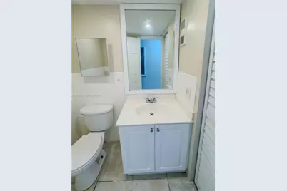 6930 Miami Gardens Dr #1-307, Hialeah, FL 33015 - Photo 8
