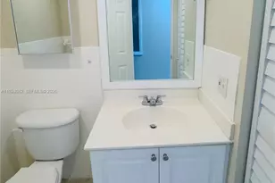 6930 Miami Gardens Dr, Hialeah, FL 33015 - Photo 8