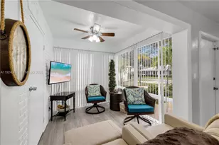 10143 S 45th Trl S, Boynton Beach, FL 33436 - Photo 8