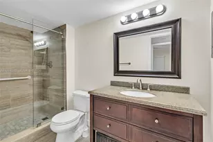 145 Grantham C, Deerfield Beach, FL 33442 - Photo 16