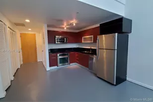 253 NE 2nd St, Miami, FL 33132 - Photo 4