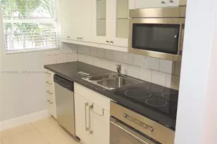 1152 99th St, Bay Harbor Islands, FL 33154 - Photo 8