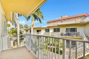 1152 99th St, Bay Harbor Islands, FL 33154 - Photo 30