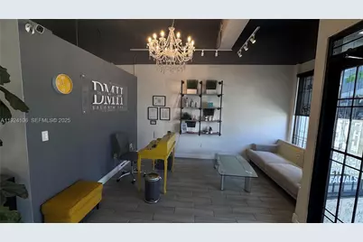 2614 SW 8th St, Miami, FL 33135 - Photo 1