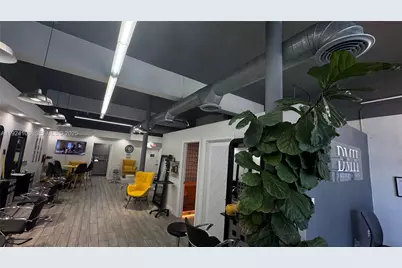 2614 SW 8th St, Miami, FL 33135 - Photo 14