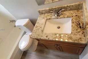 7160 NW 25th Ct, Sunrise, FL 33313 - Photo 10