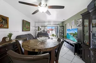 5530 W 26th Ct, Hialeah, FL 33016 - Photo 14