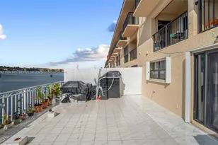 5530 W 26th Ct, Hialeah, FL 33016 - Photo 38