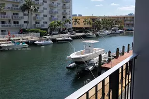 3642 NE 171 St, North Miami Beach, FL 33160 - Photo 4