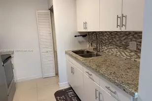 8200 SW 210th St, Cutler Bay, FL 33189 - Photo 8