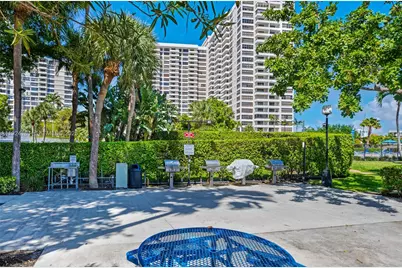500 Three Islands Blvd #117, Hallandale Beach, FL 33009 - Photo 4