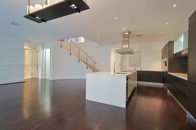6853 NW 113th Pl, Doral, FL 33178 - Photo 12