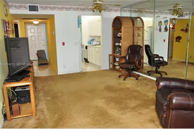 13000 SW 15th Ct #411U, Pembroke Pines, FL 33027 - Photo 4