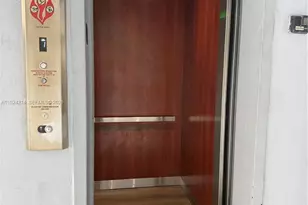 100 Fontainebleau Blvd, Miami, FL 33172 - Photo 12