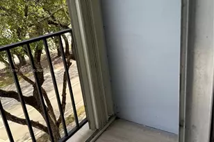 100 Fontainebleau Blvd, Miami, FL 33172 - Photo 4