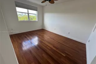 1824 Brickell Ave, Miami, FL 33129 - Photo 10