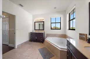 984 NW 104 Ave, Miami, FL 33172 - Photo 28