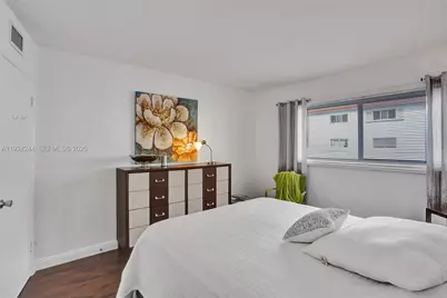 580 Egret Dr #220, Hallandale Beach, FL 33009 - Photo 22