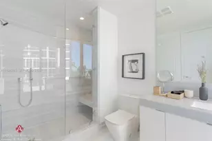17975 Collins Ave, Sunny Isles Beach, FL 33160 - Photo 42