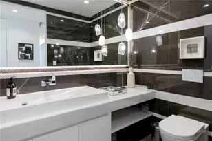 17975 Collins Ave, Sunny Isles Beach, FL 33160 - Photo 36