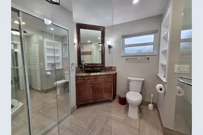 [Address not provided], Oakland Park, FL 33334 - Photo 12