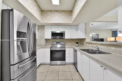 17375 Collins Ave #2706, Sunny Isles Beach, FL 33160 - Photo 30