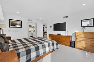 3100 NE 48th St, Fort Lauderdale, FL 33308 - Photo 32