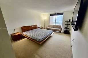 6423 Collins Ave, Miami Beach, FL 33141 - Photo 10