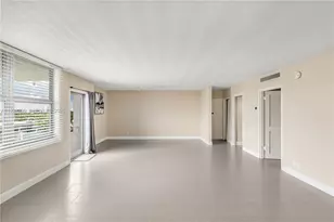 9225 Collins Ave, Surfside, FL 33154 - Photo 4